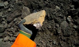 cadangan-nikel-indonesia-750x422